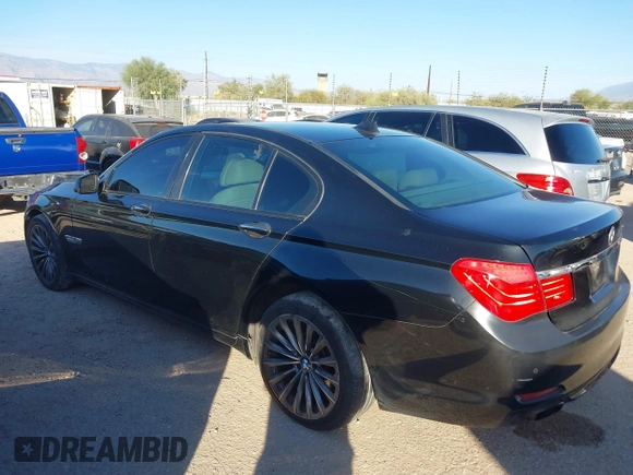 2009 BMW 7 Series 750i with VIN WBAKA83579CY33184, listed as a IAAI auction lot 40959686 with 169,251 mi miles and . Bid and sale history available at DreamBid. Image 3.