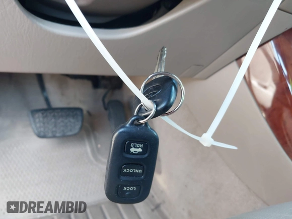 2005 Toyota Camry LE with VIN 4T1BF30K35U094350, listed as a IAAI auction lot 41895832 with 217,472 mi miles and . Bid and sale history available at DreamBid. Image 11.
