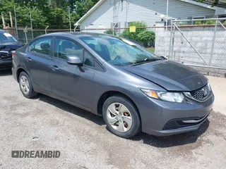 2013 Honda Civic LX z VIN 19XFB2F53DE041982, wystawiony jako IAAI lot #42356828 z przebiegiem 127 350 mil mil oraz . Historia ofert i sprzedaży dostępna na DreamBid. Obrazek 1.
