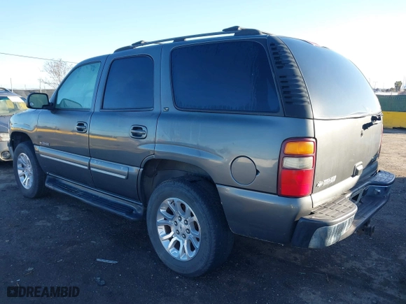 2001 Chevrolet Tahoe LT with VIN 1GNEC13T41J132352, listed as a IAAI auction lot 41490904 with 1 mi miles. Bid and sale history available at carsss.com. Image 3.