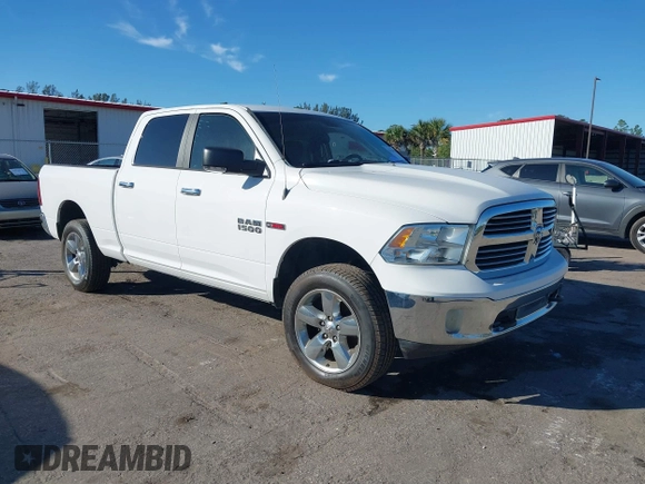 2015 Ram 1500 Big Horn z VIN 1C6RR7TM9FS740459, wystawiony jako IAAI lot #41422104 z przebiegiem 55 396 mil mil oraz . Historia ofert i sprzedaży dostępna na DreamBid. Obrazek 1.