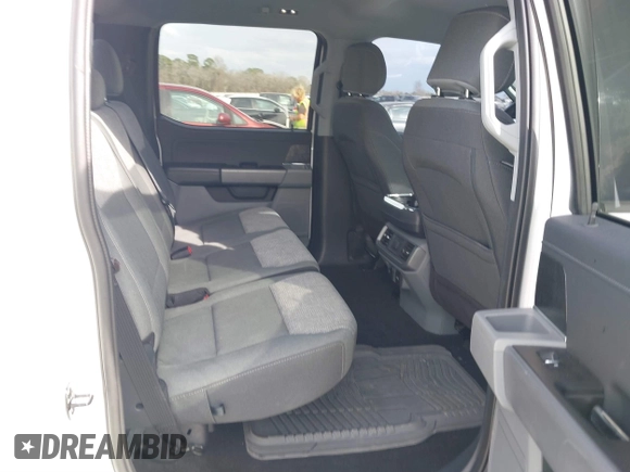 2021 Ford F-150 XL with VIN 1FTEW1EP8MKE37660, listed as a IAAI auction lot 41724059 with 45,596 mi miles. Bid and sale history available at carsss.com. Image 8.