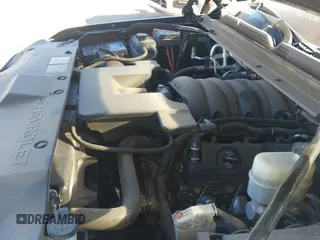 2018 Chevrolet Tahoe Premier z VIN 1GNSCCKJ5JR296869, wystawiony jako IAAI lot #43495546 z przebiegiem 77 198 mil mil oraz . Historia ofert i sprzedaży dostępna na DreamBid. Obrazek 19.