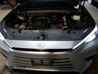 2024 Lexus TX 350 z VIN 5TDAAAB62RS007454, wystawiony jako Copart lot #50469895 z przebiegiem 25 003 mil mil oraz Szkoda całkowita • Salvage title. Historia ofert i sprzedaży dostępna na DreamBid. Obrazek 12.