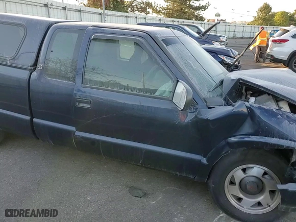 2000 GMC Sonoma SLS w/1SF Pkg with VIN 1GTCS1953Y8236943, listed as a Copart auction lot 77402934 with 40,960 mi miles and Salvage Title. Bid and sale history available at carsss.com. Image 11.