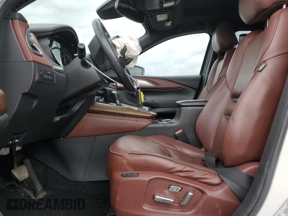 2018 Mazda CX-9 Signature with VIN JM3TCBEY8J0205427, listed as a Copart auction lot 55131585 with 123,812 mi miles and Salvage title. Bid and sale history available at DreamBid. Image 7.