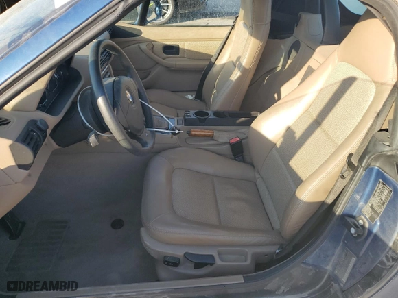 2001 BMW Z3 2.5i with VIN WBACN33421LM01058, listed as a Copart auction lot 69644504 with 31,198 mi miles and Salvage Title. Bid and sale history available at carsss.com. Image 7.