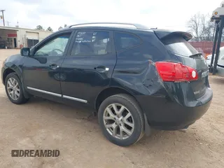 2012 Nissan Rogue S with VIN JN8AS5MT3CW256381, listed as a IAAI auction lot 41539784 with 185,851 mi miles. Bid and sale history available at carsss.com. Image 3.