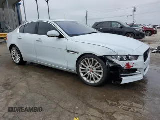 2017 Jaguar XE 35t First Edition with VIN SAJAH4BV9HA946943, listed as a Copart auction lot 42795275 with 137,984 mi miles and Salvage Title. Bid and sale history available at carsss.com. Image 4.