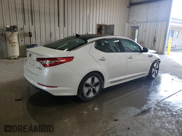 2013 Kia Optima EX with VIN KNAGM4AD0D5060443, listed as a Copart auction lot 65741625 with Not provided miles and Salvage title. Bid and sale history available at DreamBid. Image 3.