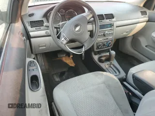 2007 Chevrolet Cobalt LT z VIN 1G1AL15F477366505, wystawiony jako Copart lot #58588285 z przebiegiem 196 258 mil mil oraz Szkoda całkowita • Salvage title. Historia ofert i sprzedaży dostępna na DreamBid. Obrazek 8.
