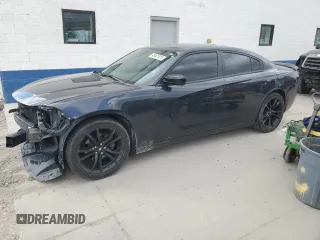 2017 Dodge Charger SE with VIN 2C3CDXBG5HH575971, listed as a Copart auction lot 48461915 with 71,653 mi miles and Salvage Title. Bid and sale history available at carsss.com. Image 1.