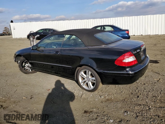 2008 Mercedes-Benz CLK 350 with VIN WDBTK56F78F235373, listed as a Copart auction lot 79170424 with Not Provided miles and Salvage Title. Bid and sale history available at DreamBid. Image 2.