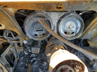 1968 Pontiac Firebird z VIN 223678U111281, wystawiony jako Copart lot #47306295 z przebiegiem Nie podano mil oraz Szkoda całkowita • Salvage title. Historia ofert i sprzedaży dostępna na DreamBid. Obrazek 9.