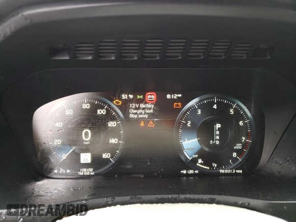 2016 Volvo XC90 T6 Momentum with VIN YV4A22PK2G1069243, listed as a Copart auction lot 46971455 with 108,102 mi miles and Salvage Title. Bid and sale history available at carsss.com. Image 9.