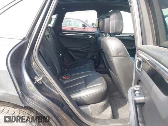 2018 Porsche Macan S with VIN WP1AB2A51JLB31120, listed as a IAAI auction lot 42543887 with 131,088 mi miles and . Bid and sale history available at DreamBid. Image 8.