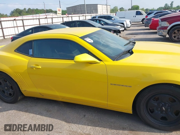 2012 Chevrolet Camaro 2LS с VIN 2G1FA1E34C9207767, выставлен на аукционе IAAI как лот 41900584 с пробегом 221 570 миль миль и . История ставок и продаж доступна на DreamBid. Изображение 13.