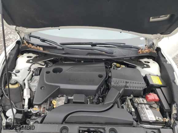 2017 Nissan Altima 2.5 SV with VIN 1N4AL3APXHC272256, listed as a Copart auction lot 86733824 with 91,896 mi miles and Salvage Title. Bid and sale history available at carsss.com. Image 12.