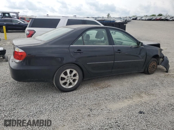 2006 Toyota Camry LE z VIN 4T1BF30K76U635823, wystawiony jako Copart lot #54246045 z przebiegiem 211 090 mil mil oraz Szkoda całkowita • Salvage title. Historia ofert i sprzedaży dostępna na DreamBid. Obrazek 3.