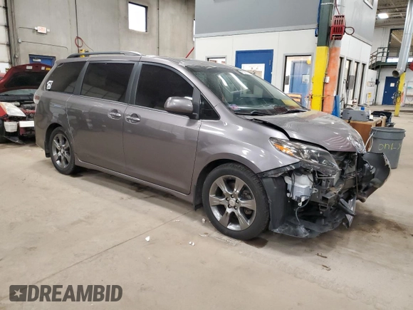 2016 Toyota Sienna SE with VIN 5TDXK3DC2GS750120, listed as a Copart auction lot 47225375 with 103,203 mi miles and Salvage title. Bid and sale history available at DreamBid. Image 4.