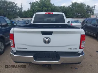 2024 Ram 2500 Big Horn with VIN 3C6UR5DL8RG266424, listed as a IAAI auction lot 42158248 with 20,422 mi miles. Bid and sale history available at carsss.com. Image 17.