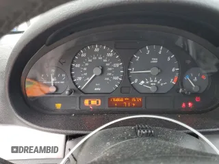 2005 BMW 3 Series 325Ci with VIN WBABW33465PG98927, listed as a Copart auction lot 47811105 with 176,868 mi miles and Salvage Title. Bid and sale history available at carsss.com. Image 9.