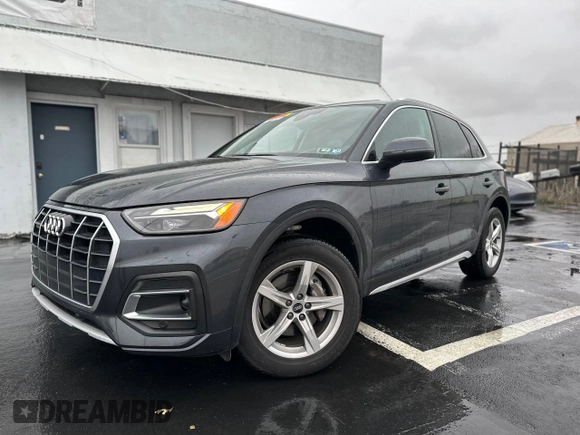 2021 Audi Q5 Premium with VIN WA1AAAFY3M2083416, listed as a Copart auction lot 37166413 with 5,451 mi miles. Bid and sale history available at carsss.com. Image 2.