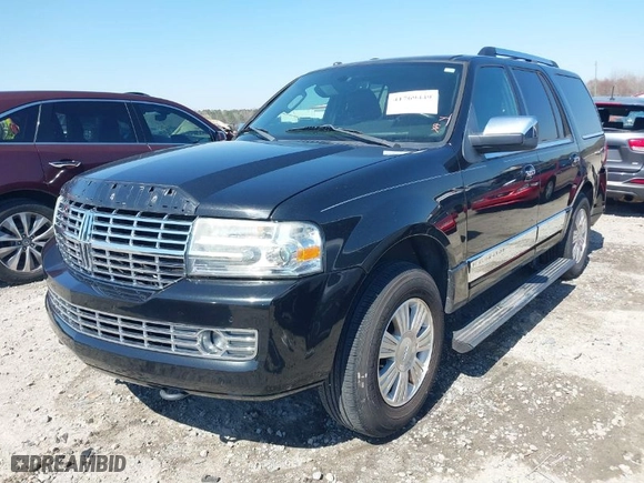 2013 Lincoln Navigator with VIN 5LMJJ2H53DEL00520, listed as a IAAI auction lot 41769449 with 167,569 mi miles. Bid and sale history available at carsss.com. Image 2.
