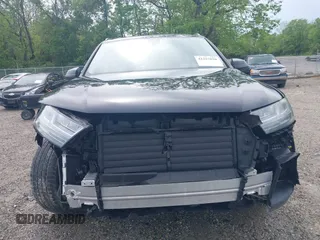 2017 Audi Q7 Premium Plus z VIN WA1LAAF71HD002374, wystawiony jako IAAI lot #42257820 z przebiegiem 111 527 mil mil oraz . Historia ofert i sprzedaży dostępna na DreamBid. Obrazek 13.