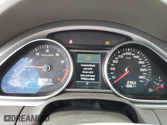2014 Audi Q7 3.0L with VIN WA1CGCFE6ED017070, listed as a Copart auction lot 86173654 with 199,811 mi miles and Salvage Title. Bid and sale history available at carsss.com. Image 9.