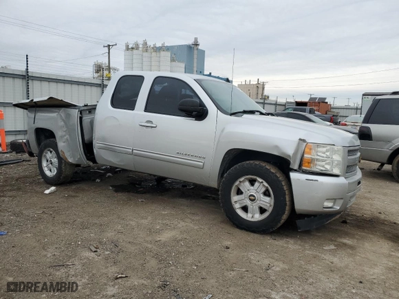 2011 Chevrolet Silverado 1500 LT with VIN 1GCRKSE3XBZ427748, listed as a Copart auction lot 44063235 with NaN miles and Salvage Title. Bid and sale history available at carsss.com. Image 4.