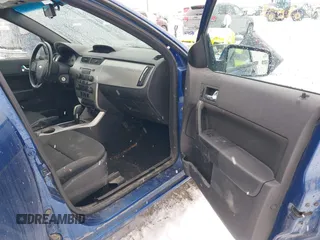 2008 Ford Focus SE with VIN 1FAHP35N58W185875, listed as a IAAI auction lot 41569411 with 185,579 mi miles. Bid and sale history available at carsss.com. Image 5.