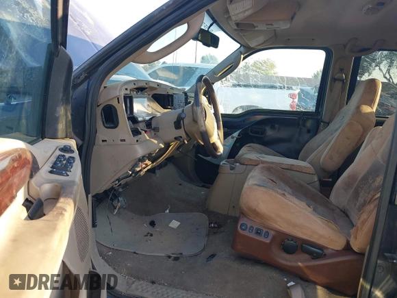 2006 Ford F-250 XL with VIN 1FTSW21P96ED29208, listed as a IAAI auction lot 42396591 with 148,304 mi miles and . Bid and sale history available at DreamBid. Image 5.