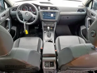 2021 Volkswagen Tiguan SE z VIN 3VV3B7AX9MM066823, wystawiony jako Copart lot #55422685 z przebiegiem 103 524 mil mil oraz Szkoda całkowita • Salvage title. Historia ofert i sprzedaży dostępna na DreamBid. Obrazek 8.