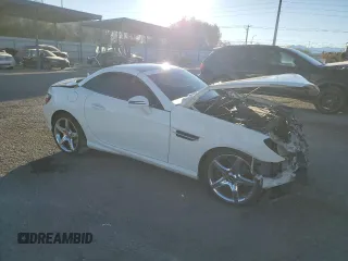 2013 Mercedes-Benz SLK-Class SLK 350 with VIN WDDPK5HA1DF055827, listed as a Copart auction lot 79471224 with 44,959 mi miles and Salvage Title. Bid and sale history available at carsss.com. Image 4.