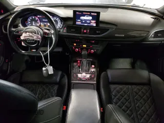2018 Audi S6 Premium Plus z VIN WAUFFAFC8JN006579, wystawiony jako Copart lot #59799113 z przebiegiem 58 368 mil mil oraz . Historia ofert i sprzedaży dostępna na DreamBid. Obrazek 8.