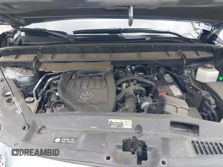 2023 Toyota Highlander L with VIN 5TDKDRBH7PS014618, listed as a IAAI auction lot 42363989 with 39,142 mi miles and . Bid and sale history available at DreamBid. Image 10.