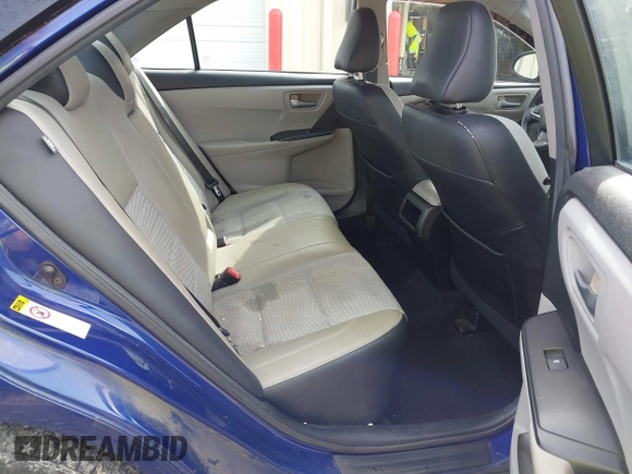 2015 Toyota Camry XLE with VIN 4T1BF1FK9FU890002, listed as a IAAI auction lot 41868372 with 283,858 mi miles. Bid and sale history available at carsss.com. Image 8.