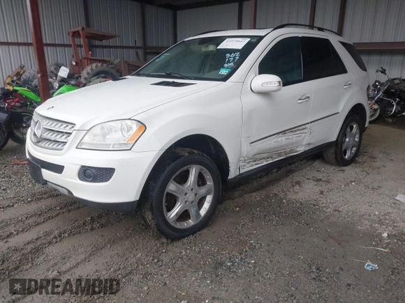 2008 Mercedes-Benz M 350 with VIN 4JGBB86E88A362177, listed as a IAAI auction lot 41979043 with 167,734 mi miles and . Bid and sale history available at DreamBid. Image 16.