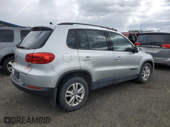 2017 Volkswagen Tiguan S with VIN WVGBV7AXXHK000128, listed as a Copart auction lot 47925435 with 140,257 mi miles and Clean Title. Bid and sale history available at DreamBid. Image 3.