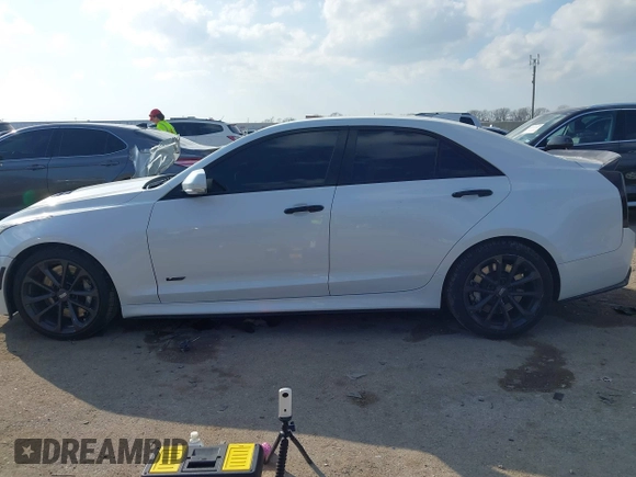 2016 Cadillac ATS-V with VIN 1G6AN5SY5G0110349, listed as a IAAI auction lot 41516564 with 73,497 mi miles. Bid and sale history available at carsss.com. Image 15.