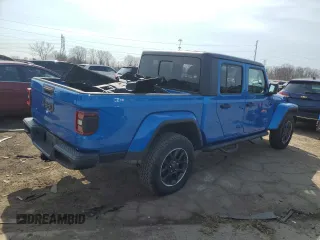 2021 Jeep Gladiator Willys with VIN 1C6HJTAG4ML524342, listed as a Copart auction lot 48774235 with 37,571 mi miles and Clean Title. Bid and sale history available at carsss.com. Image 3.
