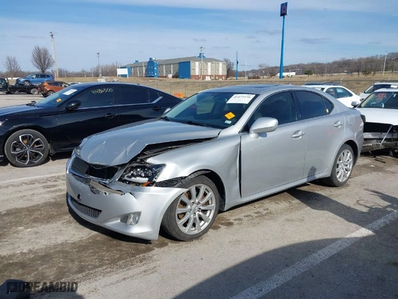 2008 Lexus IS 250 with VIN JTHCK262782023138, listed as a IAAI auction lot 41475156 with 89,718 mi miles. Bid and sale history available at carsss.com. Image 2.