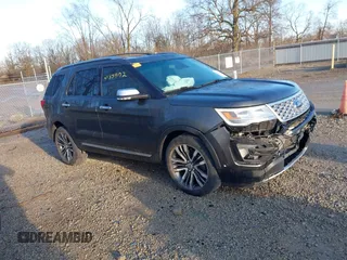 2016 Ford Explorer Platinum z VIN 1FM5K8HT8GGC59412, wystawiony jako IAAI lot #41859172 z przebiegiem 101 631 mil mil oraz . Historia ofert i sprzedaży dostępna na DreamBid. Obrazek 13.