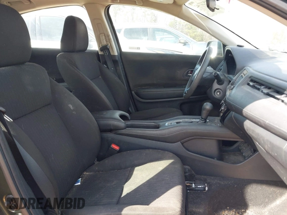 2018 Honda HR-V LX with VIN 3CZRU6H3XJG727005, listed as a IAAI auction lot 41810742 with 82,778 mi miles. Bid and sale history available at carsss.com. Image 5.
