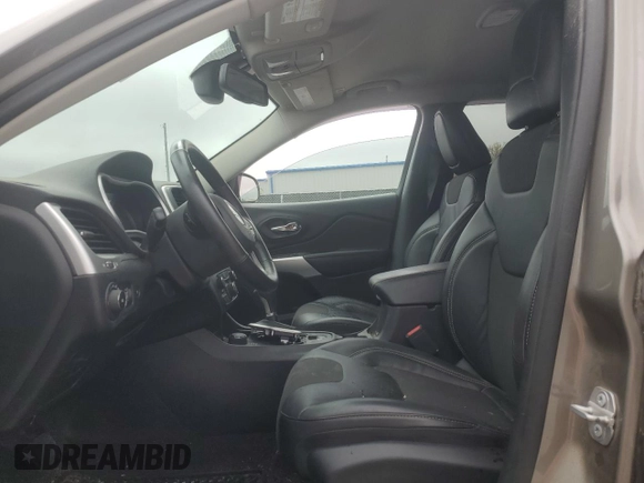 2018 Jeep Cherokee Latitude Plus with VIN 1C4PJMLXXJD597809, listed as a Copart auction lot 46794435 with 118,452 mi miles and Salvage Title. Bid and sale history available at DreamBid. Image 7.