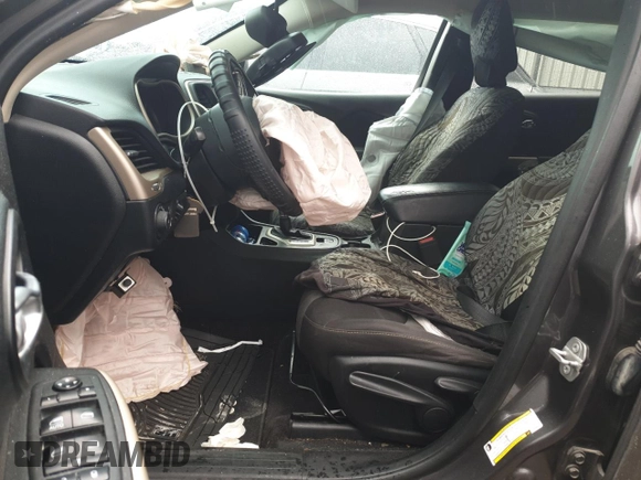 2018 Jeep Cherokee Latitude with VIN 1C4PJLCB9JD595676, listed as a Copart auction lot 54089255 with 103,033 mi miles and Salvage title. Bid and sale history available at DreamBid. Image 7.