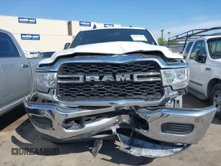 2024 Ram 2500 Tradesman with VIN 3C6UR5CL3RG226527, listed as a IAAI auction lot 41791224 with 44,589 mi miles. Bid and sale history available at carsss.com. Image 12.