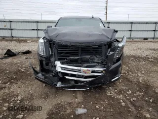 2016 Cadillac Escalade Platinum z VIN 1GYS4DKJ3GR354153, wystawiony jako Copart lot #82494394 z przebiegiem 124 561 mil mil oraz Szkoda całkowita • Salvage title. Historia ofert i sprzedaży dostępna na DreamBid. Obrazek 5.
