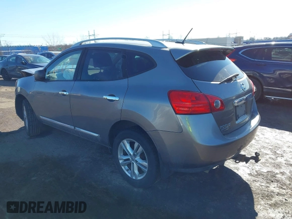 2015 Nissan Rogue S with VIN JN8AS5MVXFW770931, listed as a IAAI auction lot 41575344 with 160,556 mi miles and . Bid and sale history available at DreamBid. Image 3.